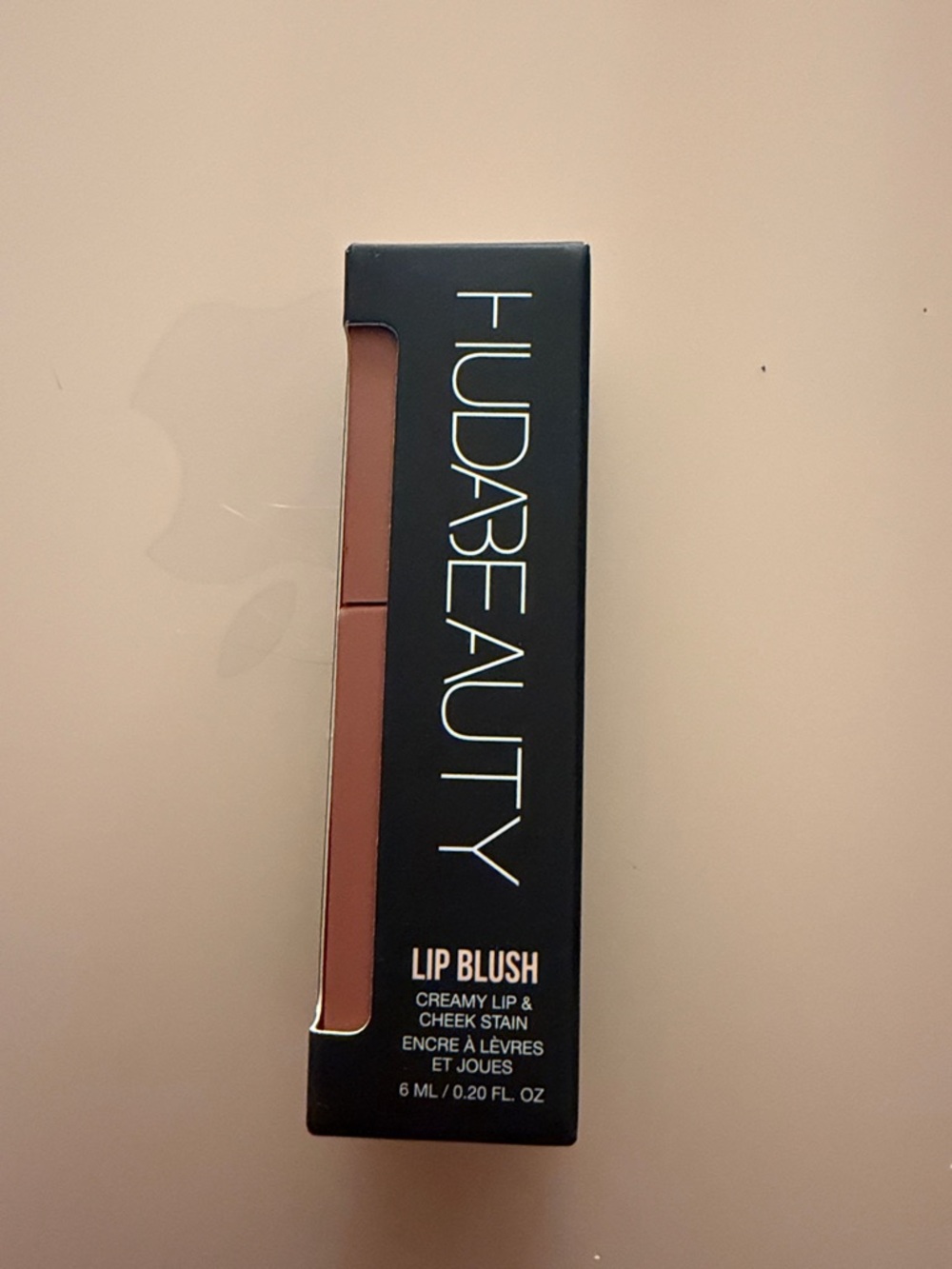 HUDA BEAUTY Lip Blush Creamy Lip & Cheek Stain - berry kiss